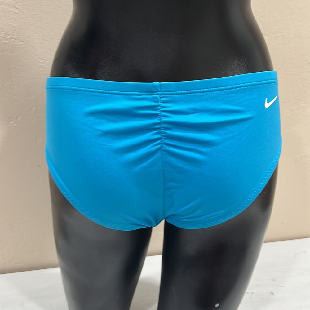 Nike Woman’s fit low waist bikini bottoms small swimsuit